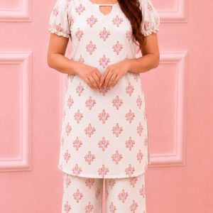 টি-শার্ট ও প্লাজু সেট =54